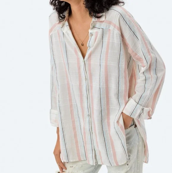 🌲 NWT Lovestitch tie top - Picture 3 of 7